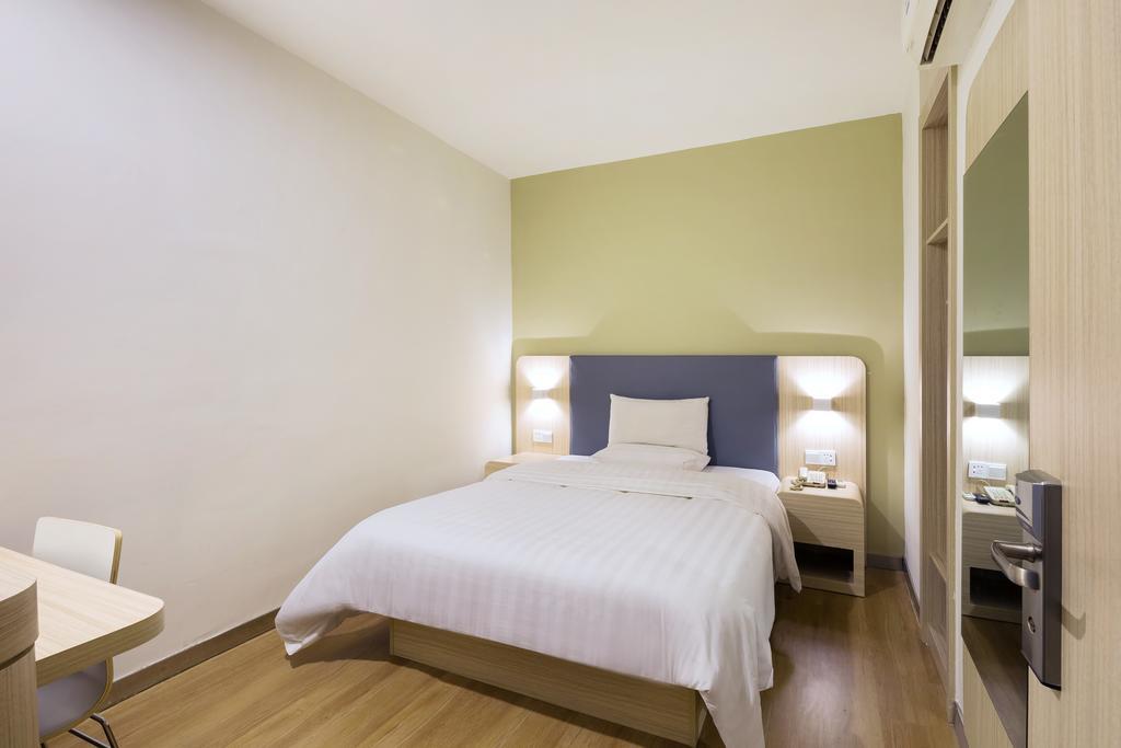 Hanting Hotel Hangzhou Xiaoshan Shi Xin Road Buitenkant foto